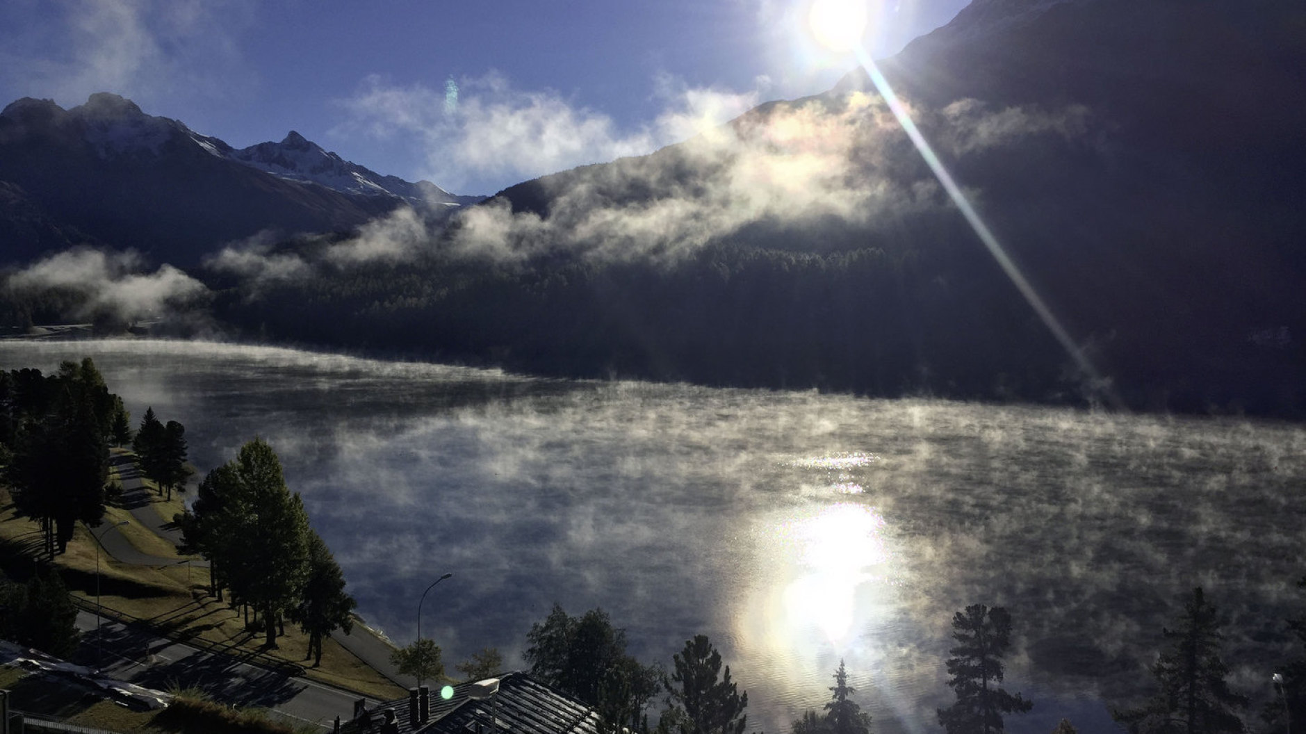 Ausblick Südbalkon auf den St. Moritzer See, View southern balcony on lake St. Moritz